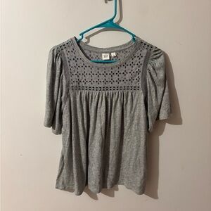 Gap Gray Eyelet Top Size Small